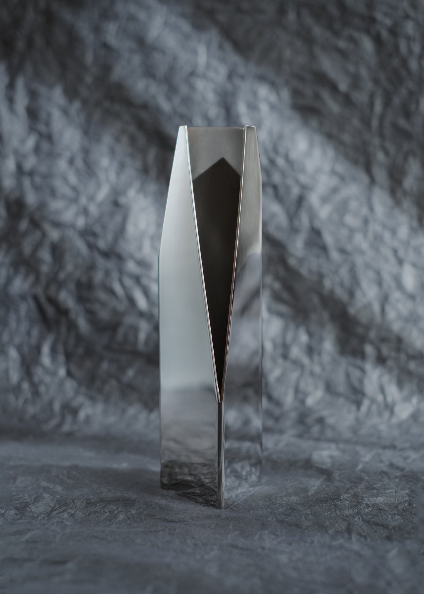 Slit Vase / KAKU Silver Mirror 抗菌仕様